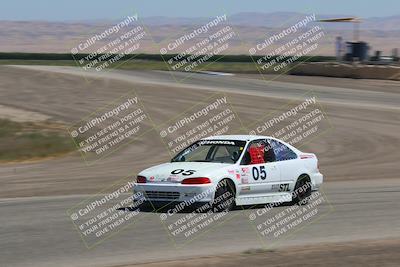 media/Jun-02-2024-CalClub SCCA (Sun) [[05fc656a50]]/Group 5/Race/